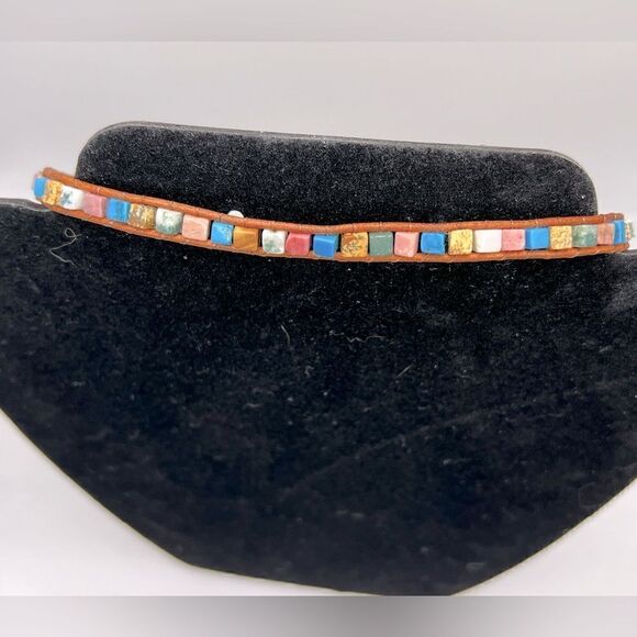 *3/$20* Boho colorful natural stone and (faux?) leather choker - Picture 1 of 5